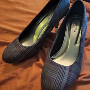 Comfort plus predictions grey 8.5 wide pumps